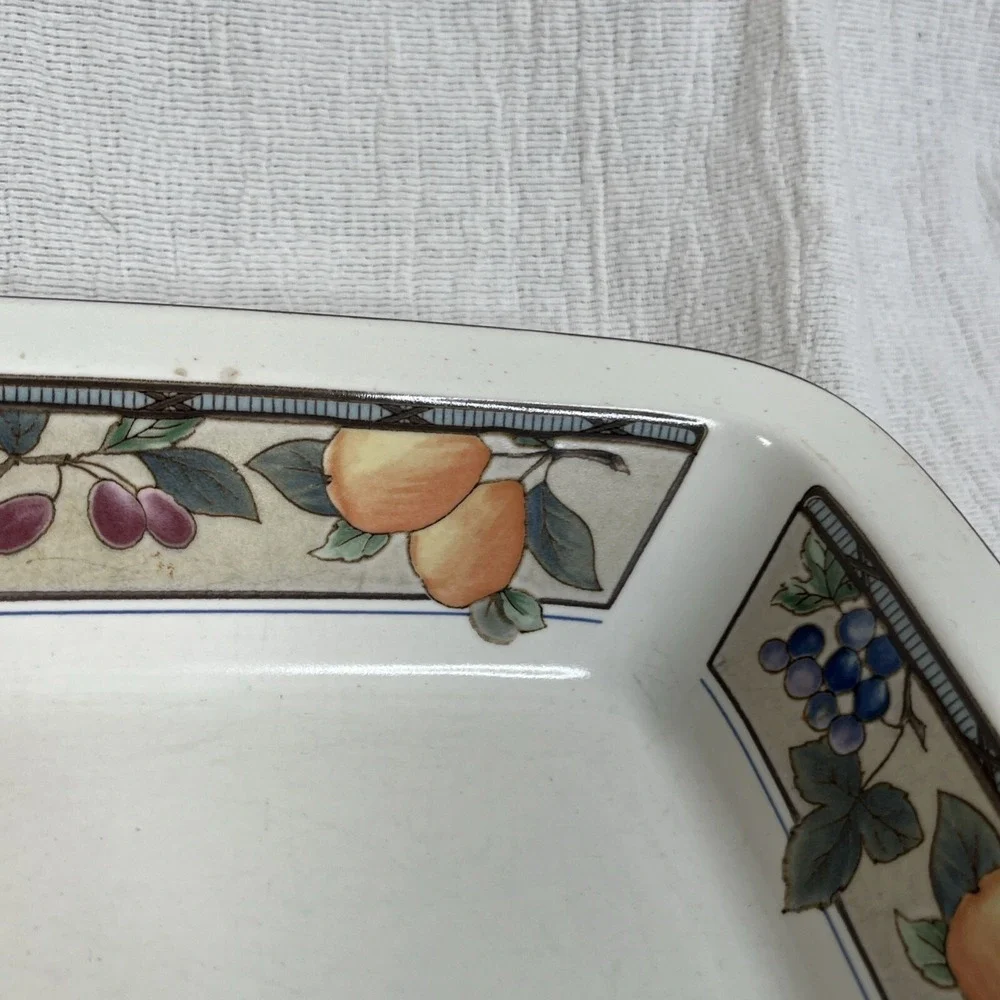 Mikasa Garden Harvest Lasagna Baker Casserole Intaglio Art French Country